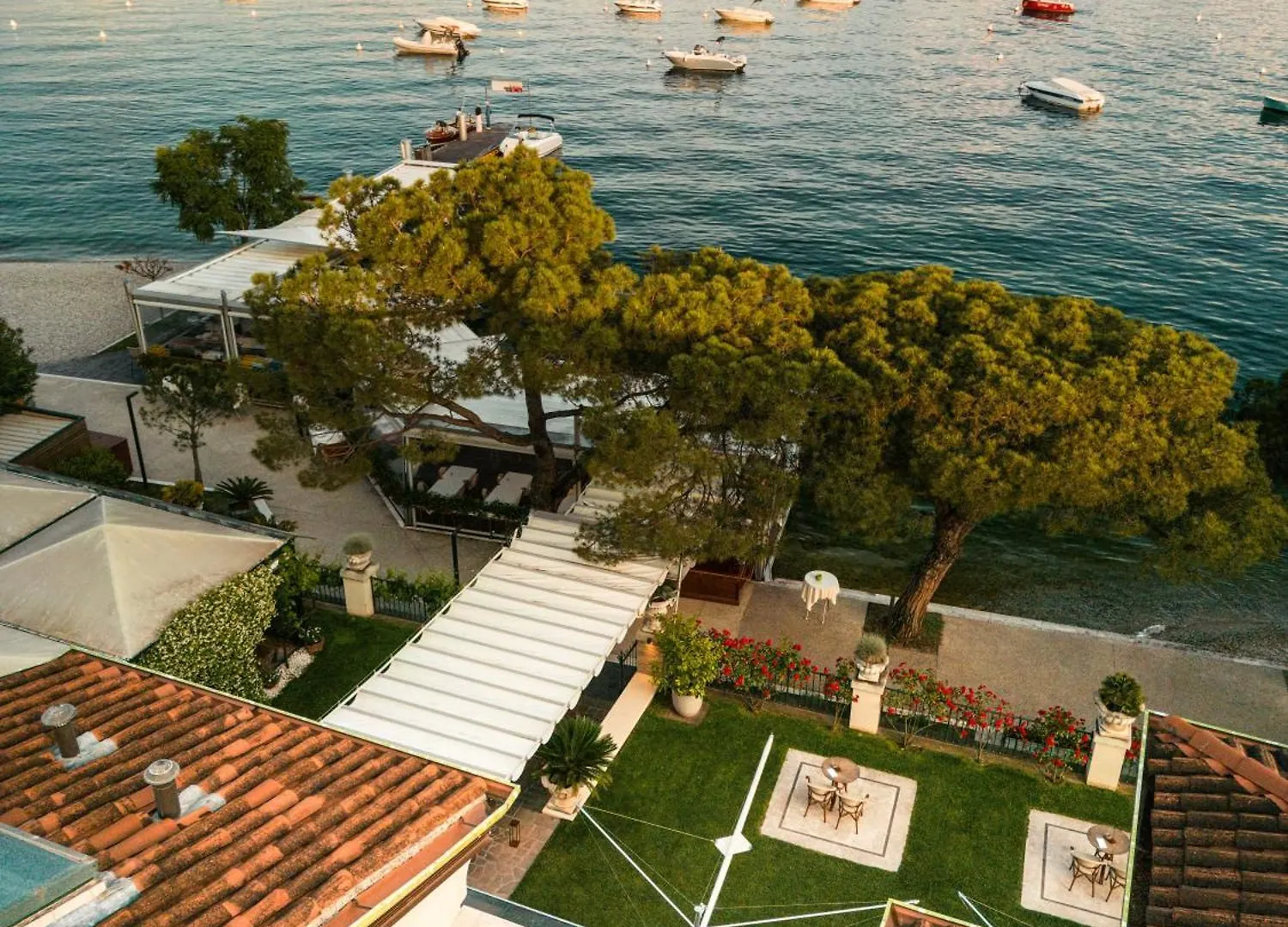 Hotel Ristorante Sogno San Felice del Benaco 4*,